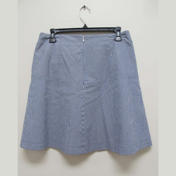 Ann Taylor LOFT A-line Blue Striped Skirt Size 8 - Picture 2 of 5
